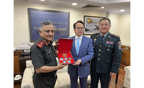Ambassador Ganbold Dambajav met with Chief of Defence Staff of India,