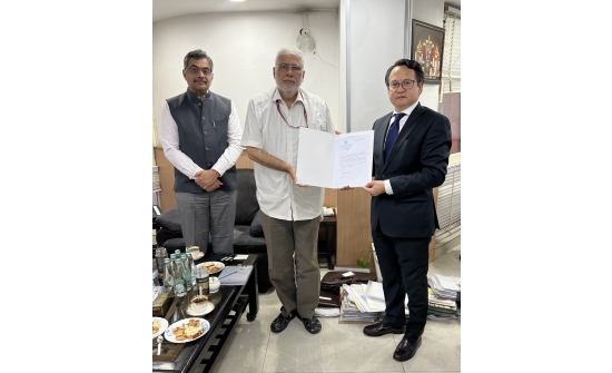 Ambassador Ganbold Dambajav had a fruitful discussion with Mr. Dharmendra Sharma, Senior Deputy Election Commissioner/Director General, Election Commission of India.